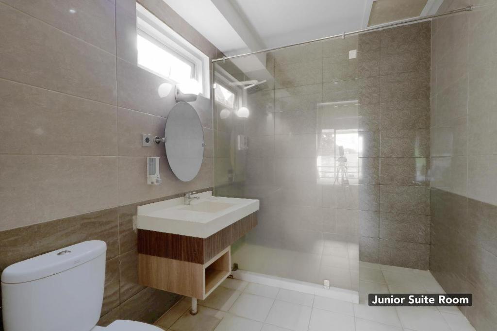 Mutiara Suites Jakarta Exterior foto