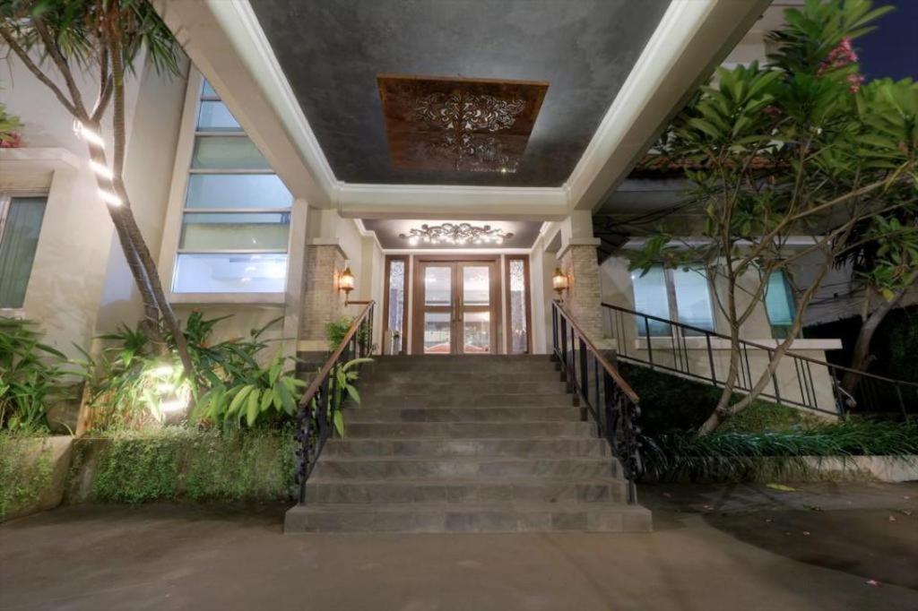Mutiara Suites Jakarta Exterior foto